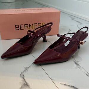 Women's Burgundy Heels